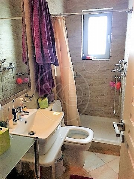 185357_621616_d.jpg